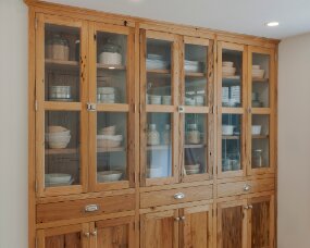 138-08 Wood : Reclaimed Chestnut; Stain Color : Natural; Door Style : Newport; Face Frame : Square Inset