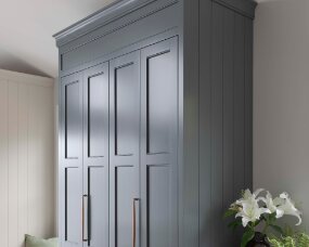 143-08 PERIMETER Wood : Maple; Paint Color : Accessible Beige; Door Style : Custom; Face Frame : Beaded Inset HUTCH Wood : Maple; Paint Color : Peppercorn; Door Style...