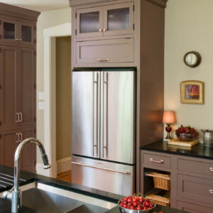 Kitchen Cabinetry 09-04 Kitchen Cabinetry 09-04